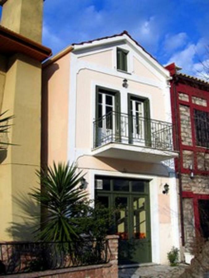 Para Thin Alos Apartment Vathy  Exterior photo