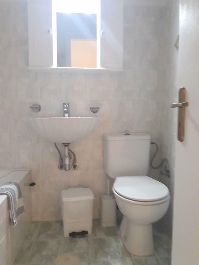 Para Thin Alos Apartment Vathy  Exterior photo